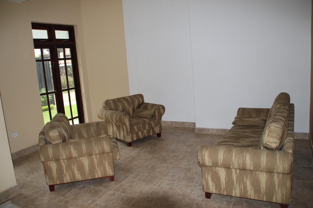 Self Cate Luxury Apartments Tennekumbura Номер фото
